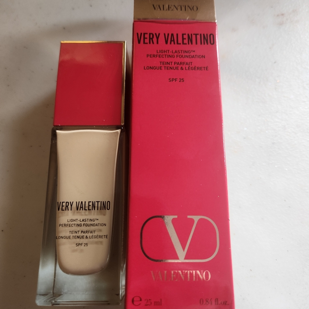 Valentino Foundation La4